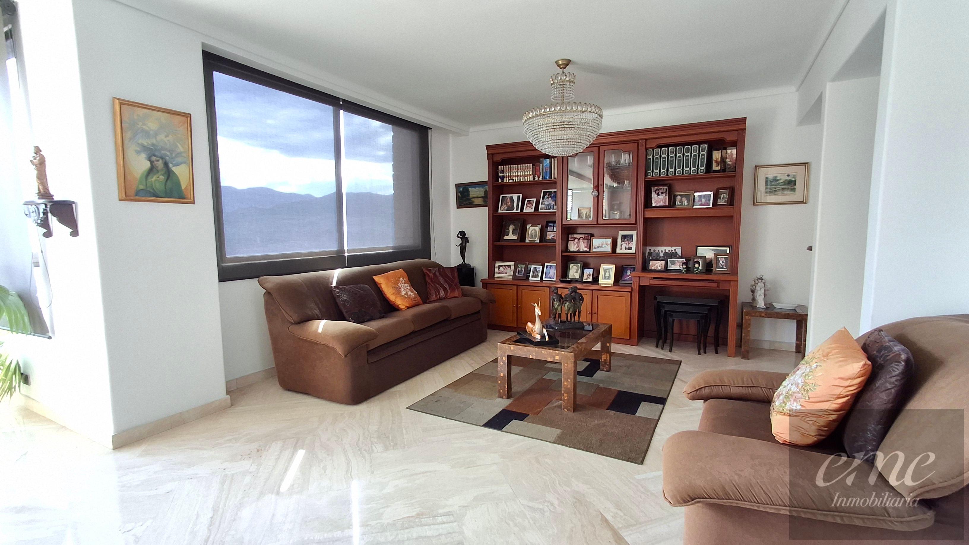 Apartamento en arriendo en El Campestre, Medellín · foto 3 de 24