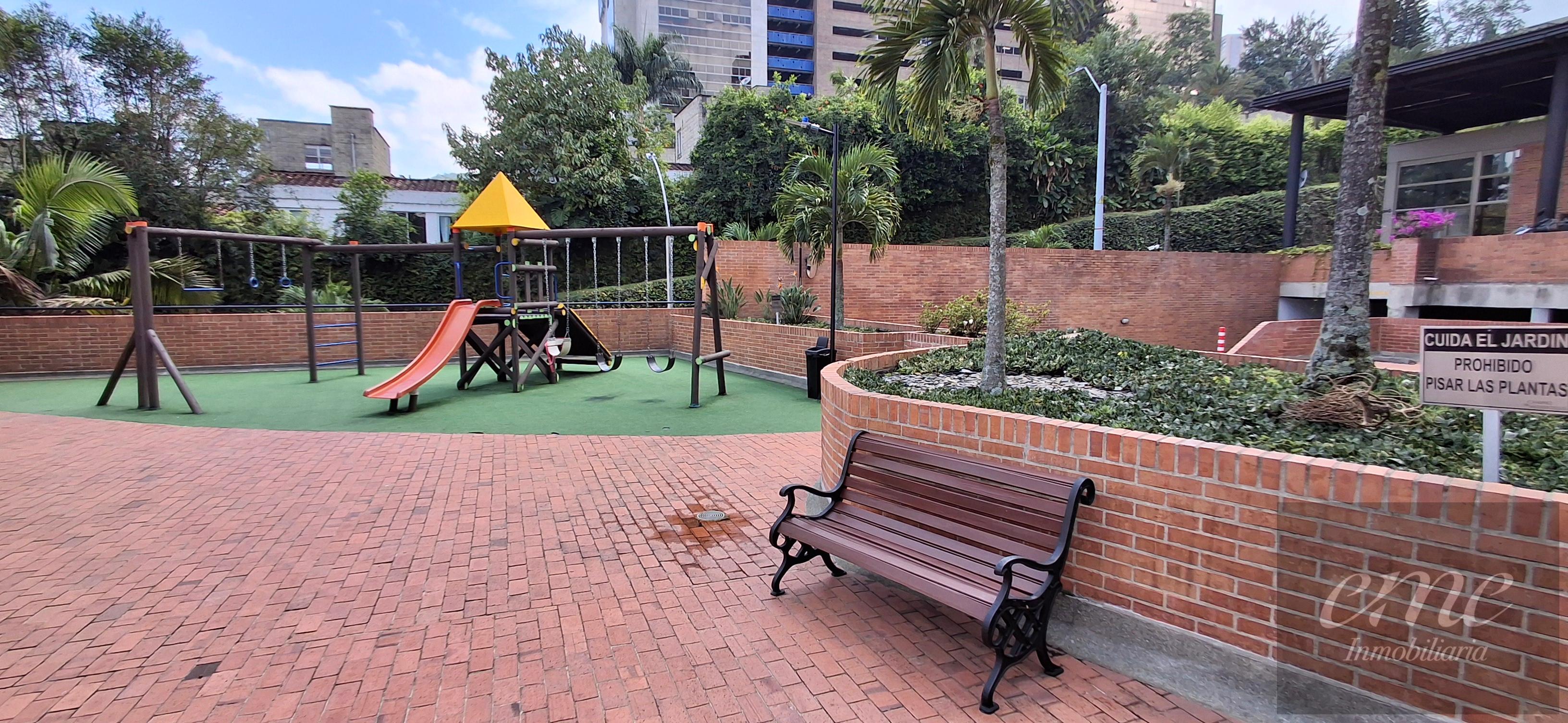 Apartamento en venta en Cola Del Zorro, Medellín · foto 8 de 24