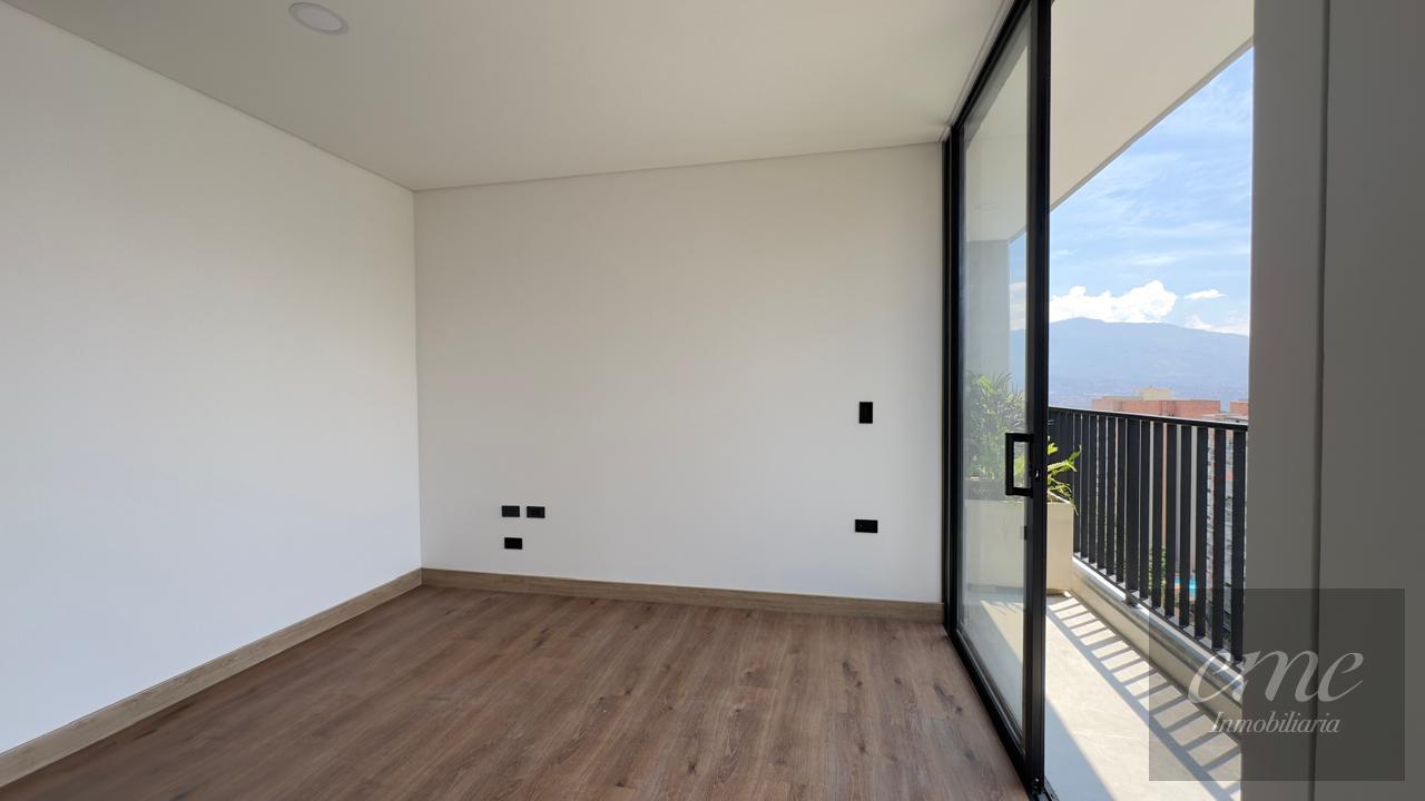 Apartamento en arriendo en La Linde, Medellín · foto 24 de 24