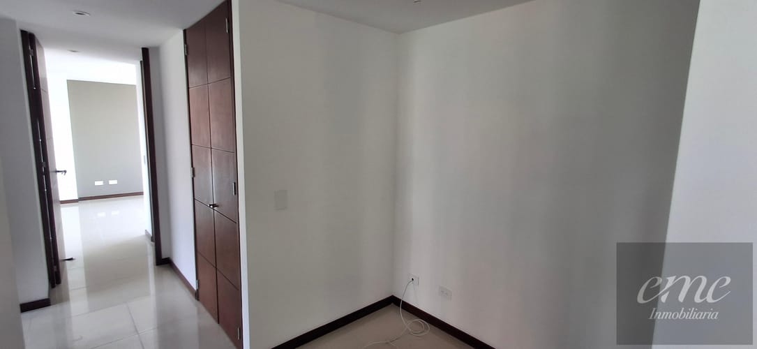 Apartamento de 4 alcobas en venta en Los Balsos, Medellín, 116 m² · foto 8 de 24