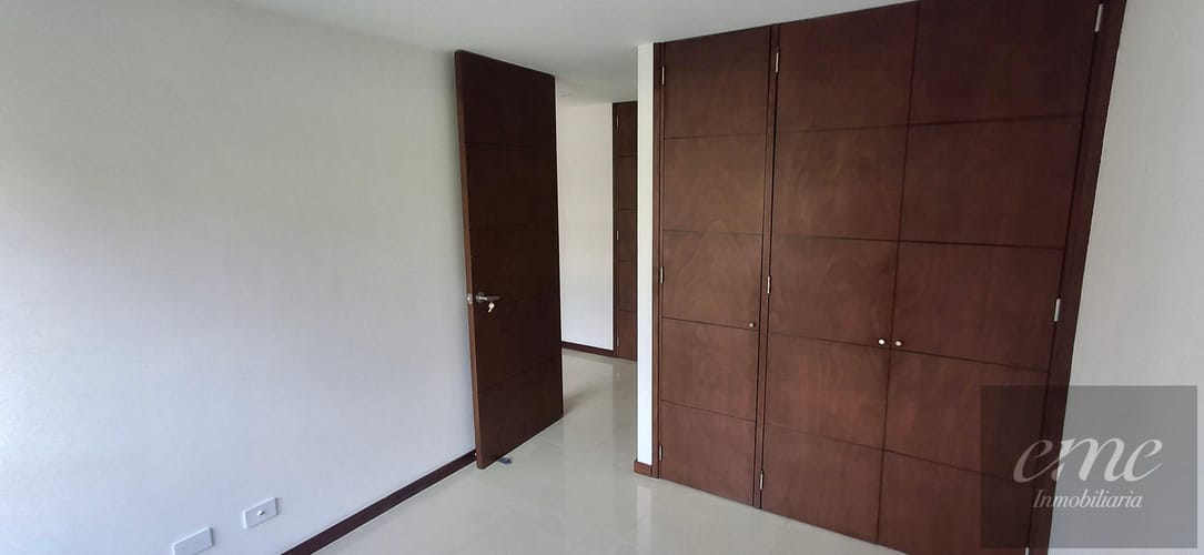 Apartamento de 4 alcobas en venta en Los Balsos, Medellín, 116 m² · foto 10 de 24