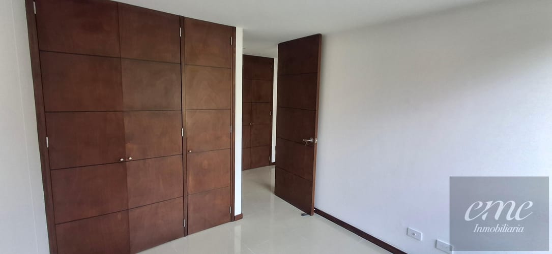 Apartamento de 4 alcobas en venta en Los Balsos, Medellín, 116 m² · foto 14 de 24