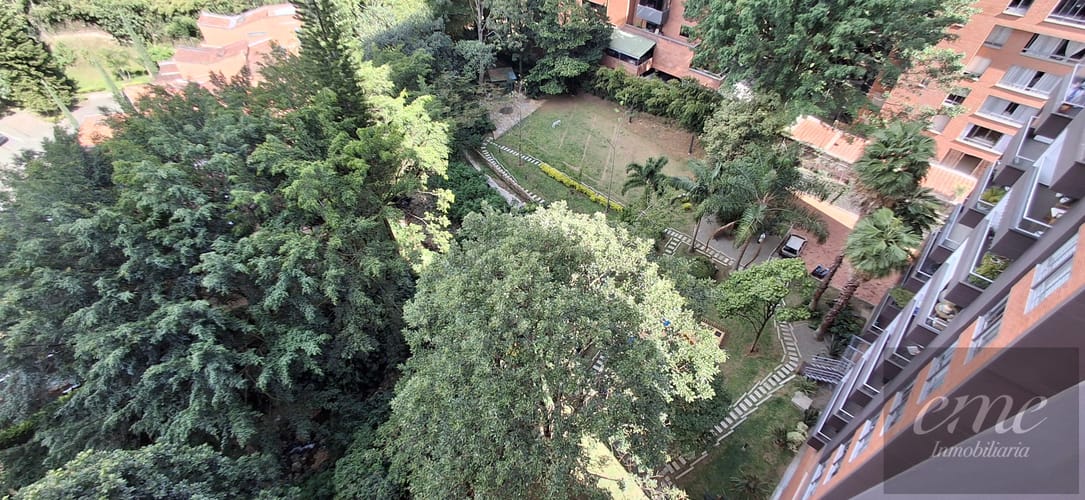 Apartamento de 4 alcobas en venta en Los Balsos, Medellín, 116 m² · foto 20 de 24