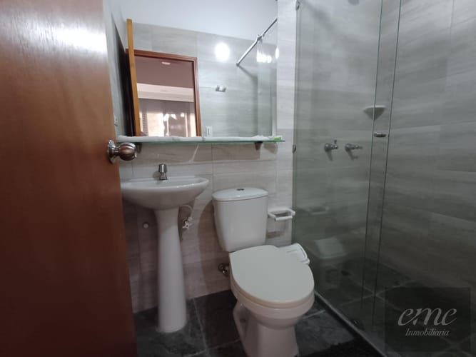 Apartamento en arriendo en Belén, Medellín · foto 2 de 12