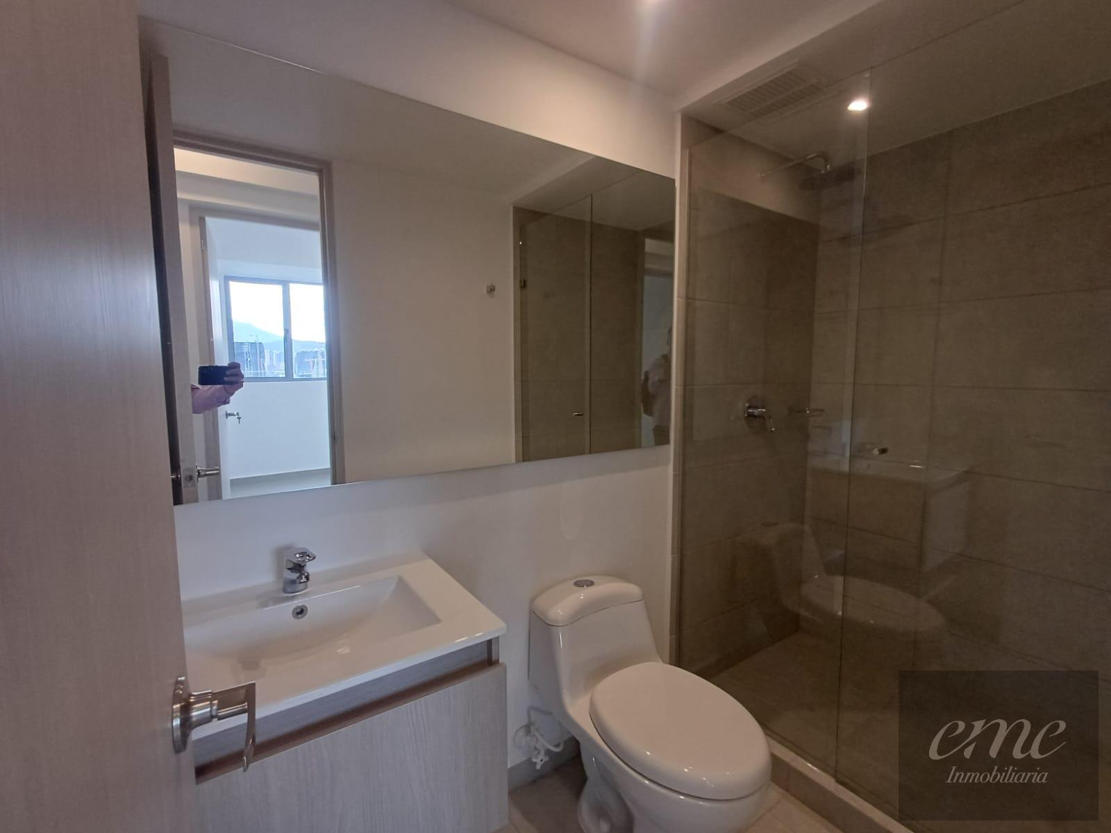 Apartamento en arriendo en Las Vegas, Envigado · foto 2 de 16