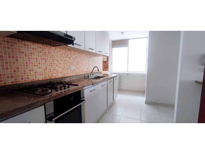 Apartamento de 3 alcobas en venta en Colina Campestre, Bogotá, 98 m² · foto 5 de 24