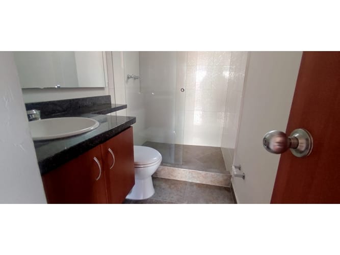Apartamento de 3 alcobas en venta en Colina Campestre, Bogotá, 98 m² · foto 10 de 24