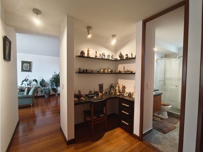 Apartamento de 3 alcobas en venta en Colina Campestre, Bogotá, 98 m² · foto 11 de 24
