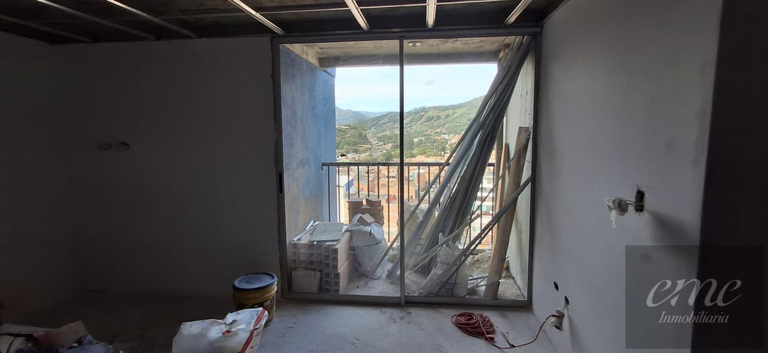Apartamento de 2 alcobas en venta en Simon Bolivar Sb (Centro), Copacabana, 50 m² · foto 2 de 12