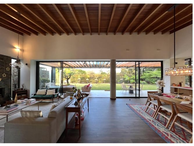 Casa de 3 alcobas en venta en Llano Grande, Rionegro, 385 m² · foto 5 de 10