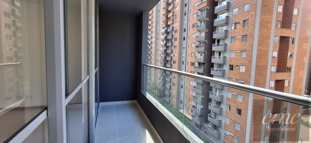 Apartamento de 2 alcobas en arriendo en Simesa, Medellín, 80 m² · foto 3 de 19