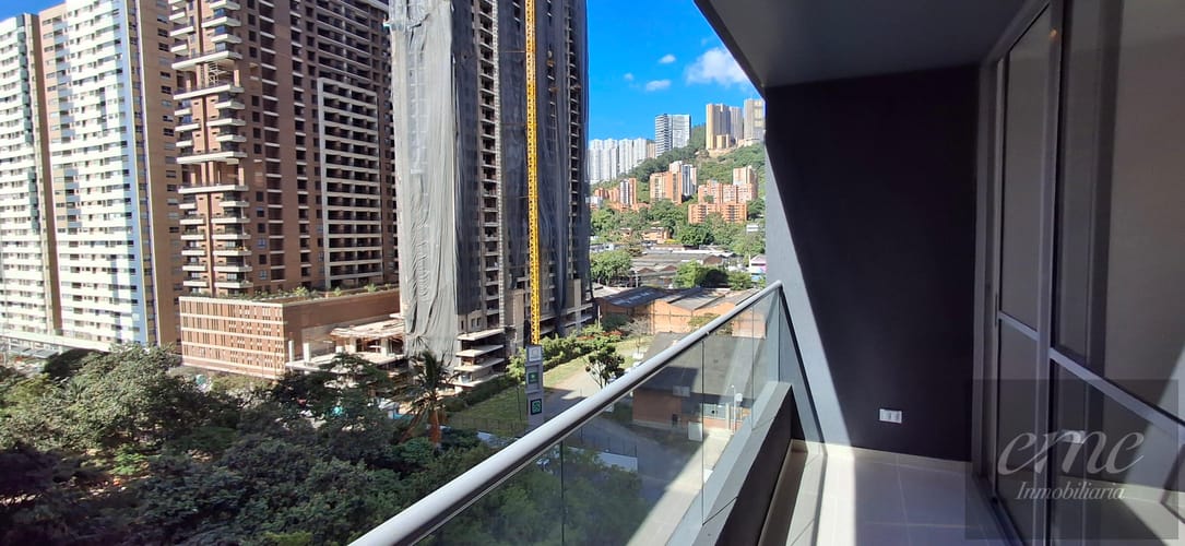 Apartamento de 2 alcobas en arriendo en Simesa, Medellín, 80 m² · foto 4 de 19