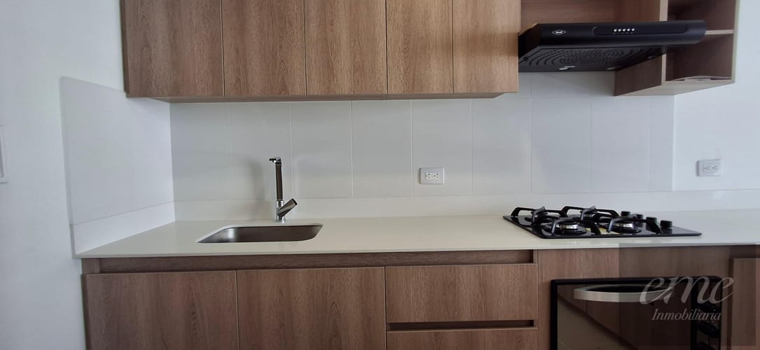 Apartamento de 2 alcobas en arriendo en Simesa, Medellín, 80 m² · foto 6 de 19