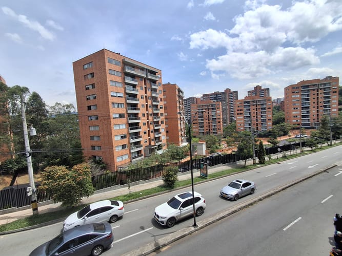 Local en arriendo en Loma El Atravesado, Envigado, 38 m² · foto 3 de 13