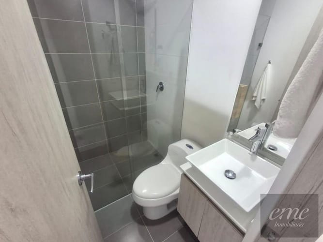 Apartamento de 4 alcobas en venta en Loma Del Esmeraldal, Envigado, 156 m² · foto 13 de 18