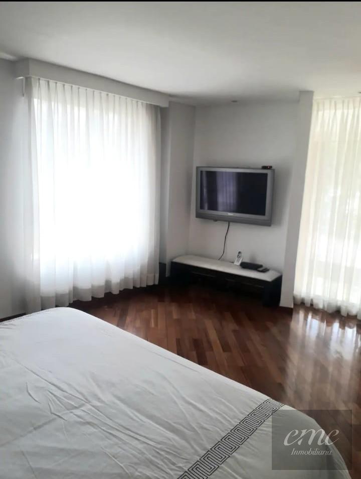 Apartamento en arriendo en Patio Bonito, Medellín · foto 2 de 12