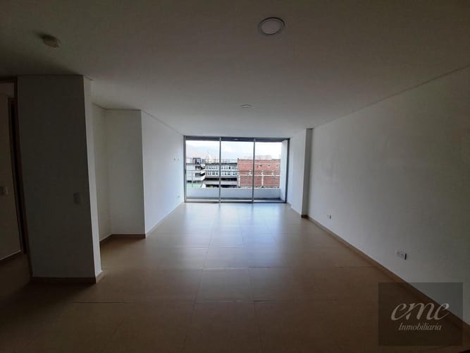 Apartamento de 3 alcobas en venta en Centro, Bello, 78 m² · foto 11 de 16