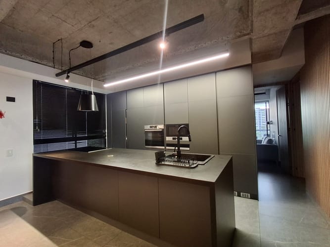 Apartamento de 2 alcobas en venta en Transversal Superior, Medellín, 154 m² · foto 2 de 24