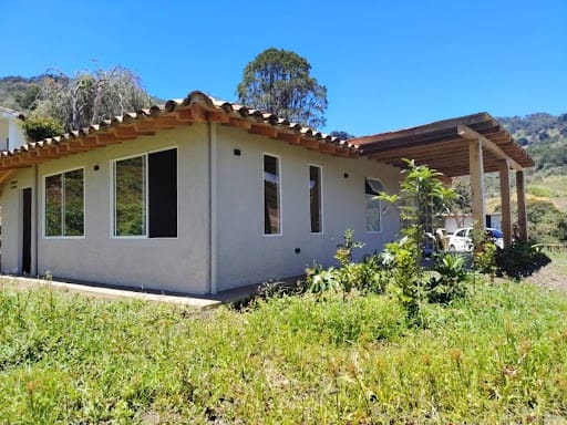 Finca en arriendo en Yarumal, Rionegro, 100 m² · foto 4 de 24