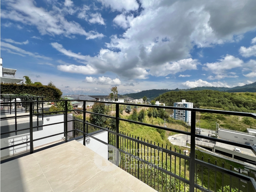Casa en venta en Cerro De Oro, Manizales · foto 3 de 21