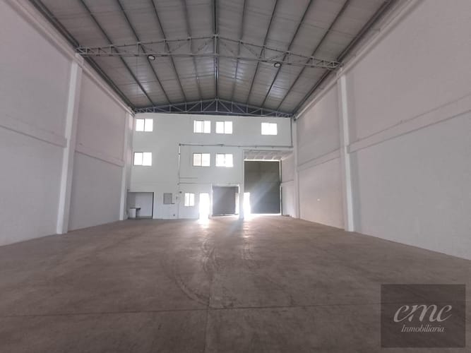 Bodega en arriendo en La Carrilera, La Estrella, 805 m² · foto 9 de 23