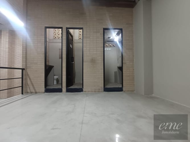 Bodega en arriendo en El Carmelo, Itagüí, 300 m² · foto 18 de 22