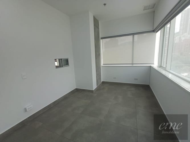 Oficina en arriendo en Urbanizacion El Pinar Alto, Medellín, 93 m² · foto 14 de 17
