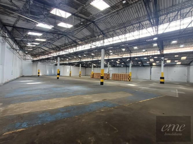 Bodega en arriendo en Viviendas Del Sur, Itagüí, 3000 m² · foto 10 de 14