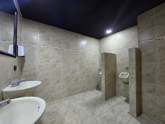 Local en arriendo en Rosales, Medellín, 200 m² · foto 13 de 17