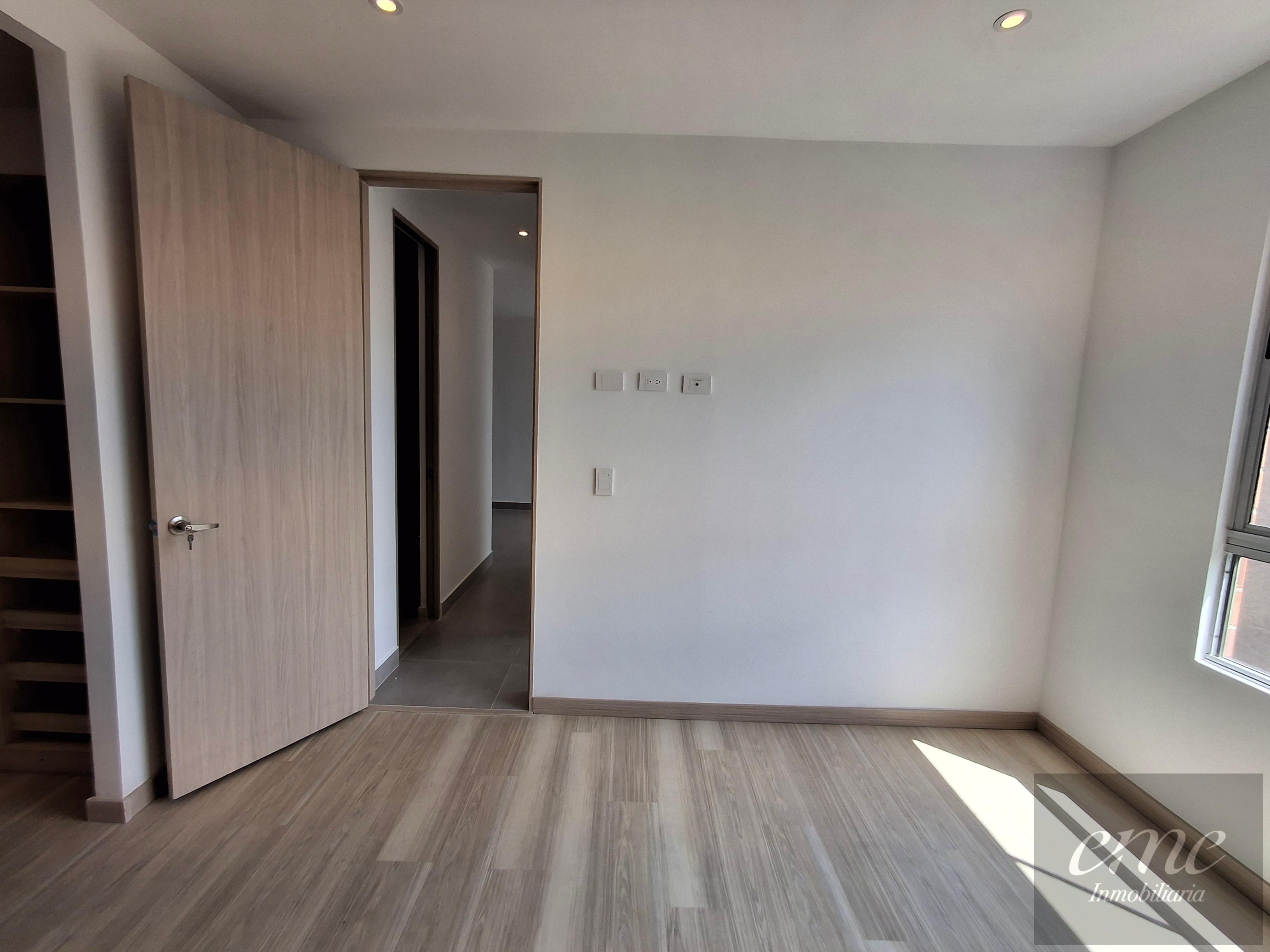 Apartamento en venta en Rodeo Alto, Medellín · foto 11 de 15