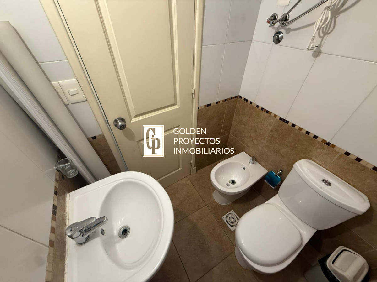 Oficina en Alquiler  Cordon · Foto 12