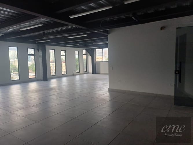 Bodega en arriendo en Belén, Medellín, 205 m² · foto 4 de 9