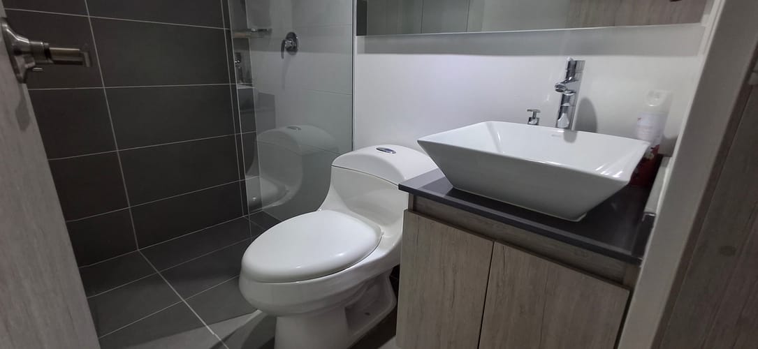 Apartamento de 3 alcobas en venta en Escobero, Envigado, 199 m² · foto 3 de 24