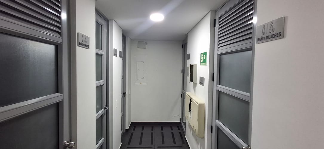 Apartamento de 3 alcobas en venta en Escobero, Envigado, 199 m² · foto 6 de 24