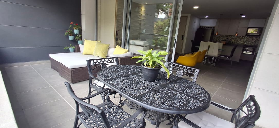 Apartamento de 3 alcobas en venta en Escobero, Envigado, 199 m² · foto 9 de 24