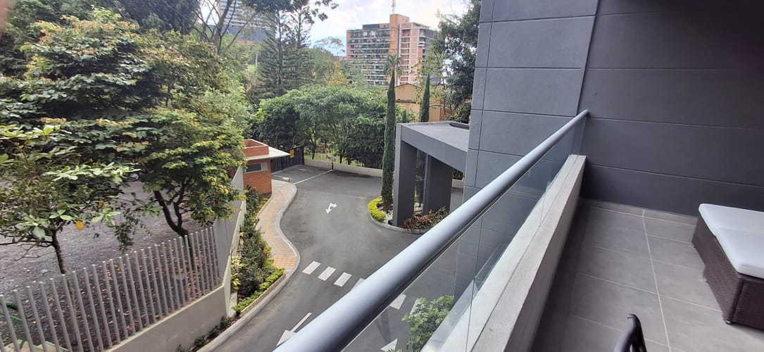 Apartamento de 3 alcobas en venta en Escobero, Envigado, 199 m² · foto 16 de 24