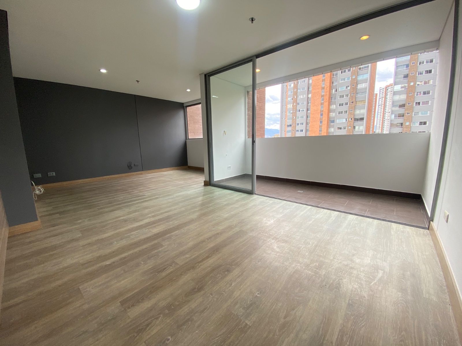 Apartaestudio en arriendo en Villa Carlota, Medellín · foto 3 de 12