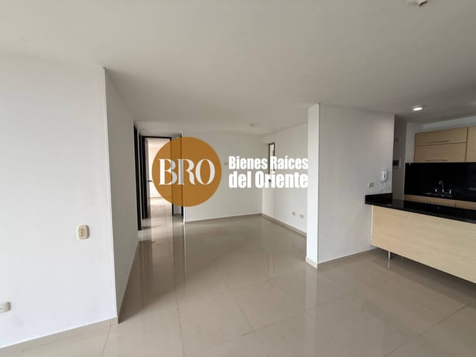 Apartamento de 3 alcobas en venta en Lagos I, Floridablanca, 95 m² · foto 5 de 15
