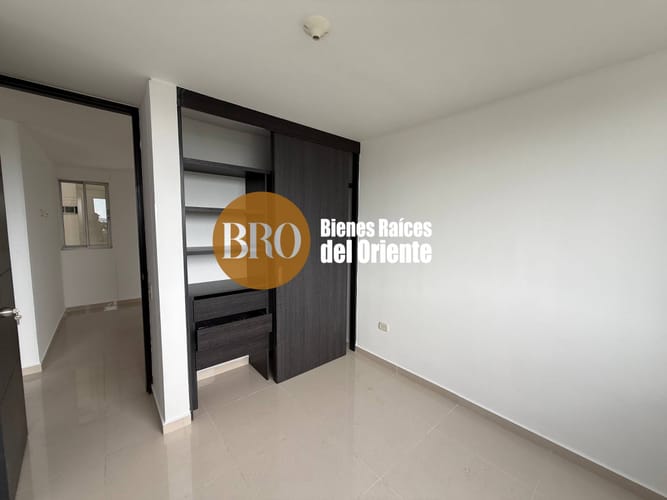 Apartamento de 3 alcobas en venta en Lagos I, Floridablanca, 95 m² · foto 12 de 15