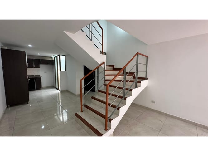 Casa de 3 alcobas en arriendo en Cota, 170 m² · foto 4 de 24