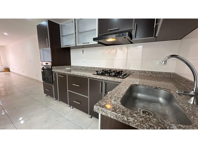 Casa de 3 alcobas en arriendo en Cota, 170 m² · foto 8 de 24