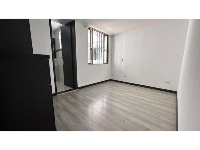 Casa de 3 alcobas en arriendo en Cota, 170 m² · foto 12 de 24
