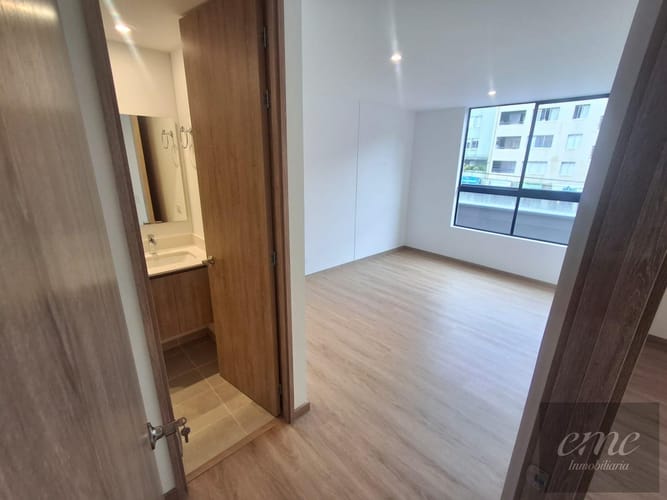 Apartamento de 2 alcobas en venta en Belén, Medellín, 92 m² · foto 4 de 23