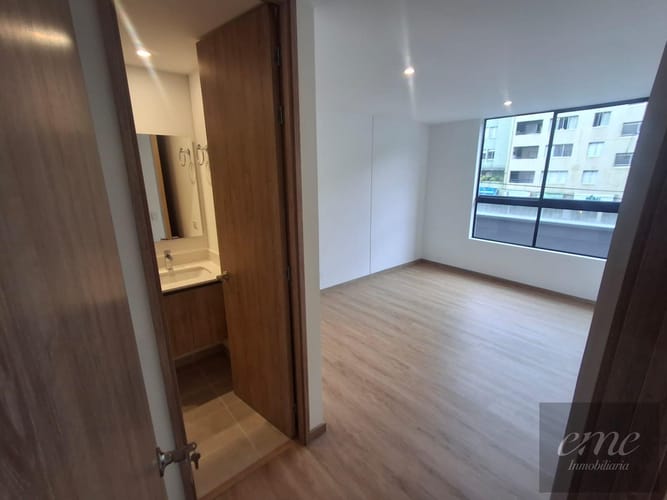 Apartamento de 2 alcobas en venta en Belén, Medellín, 92 m² · foto 5 de 23