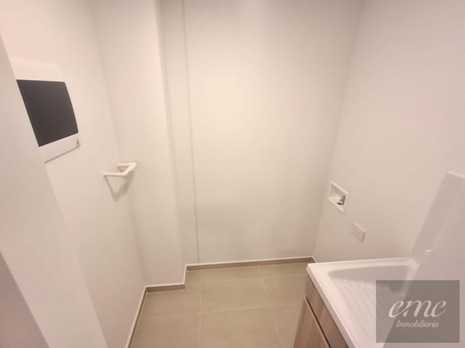 Apartamento de 2 alcobas en venta en Belén, Medellín, 92 m² · foto 7 de 23