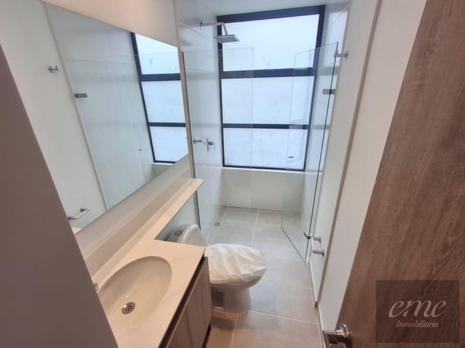 Apartamento de 2 alcobas en venta en Belén, Medellín, 92 m² · foto 18 de 23