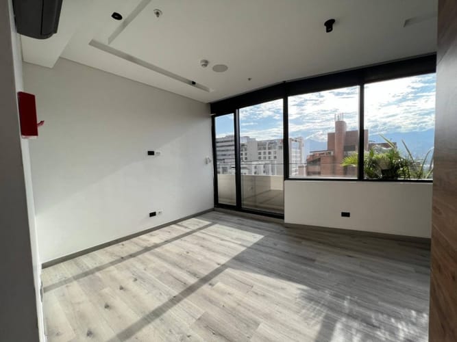 Oficina en arriendo en La Florida, Medellín, 50 m² · foto 6 de 13