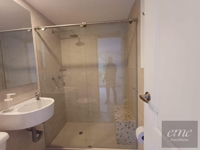 Apartamento de 3 alcobas en arriendo en Transversal Superior, Medellín, 110 m² · foto 11 de 24