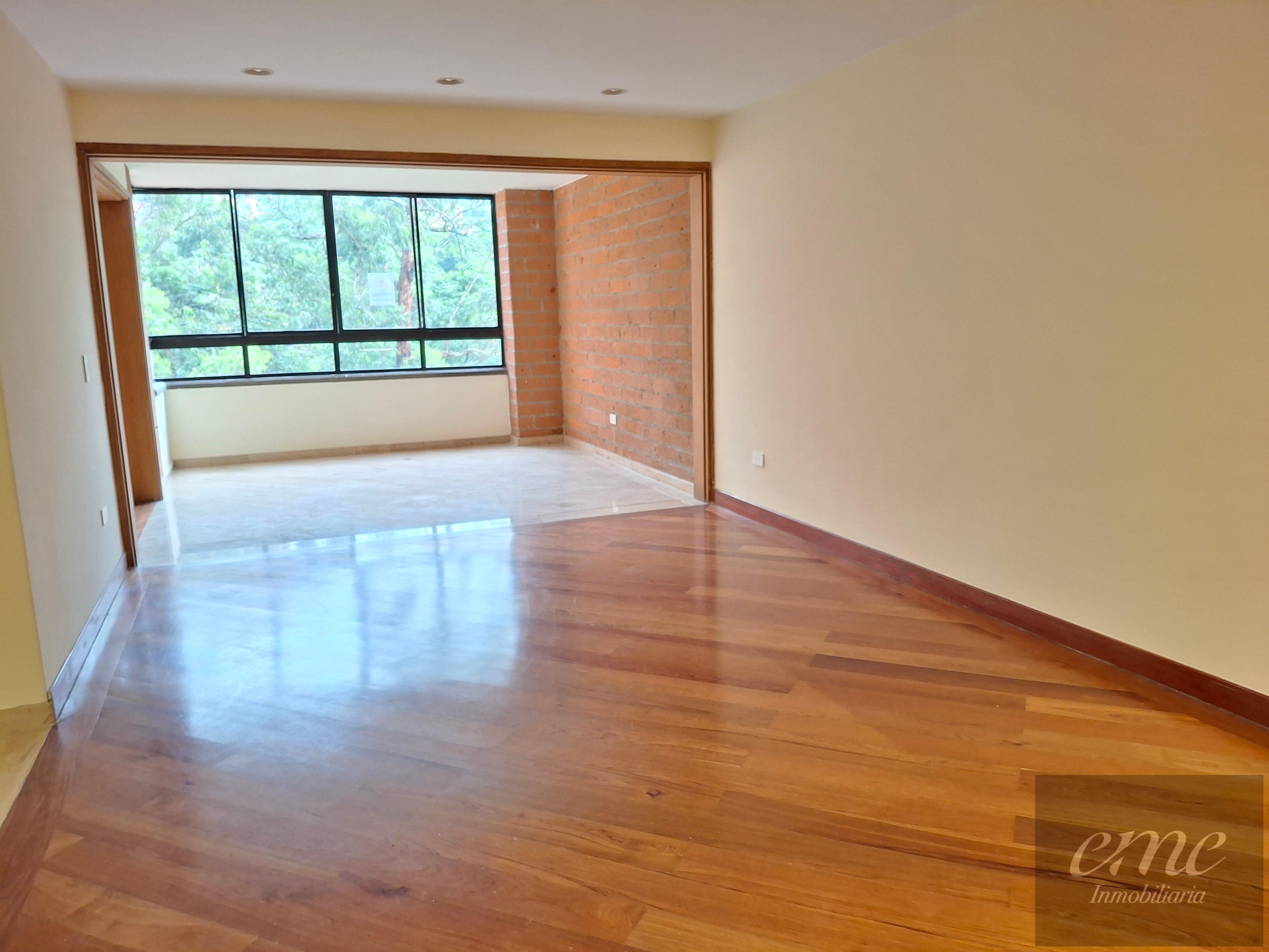 Apartamento en arriendo en La Florida, Medellín · foto 2 de 24