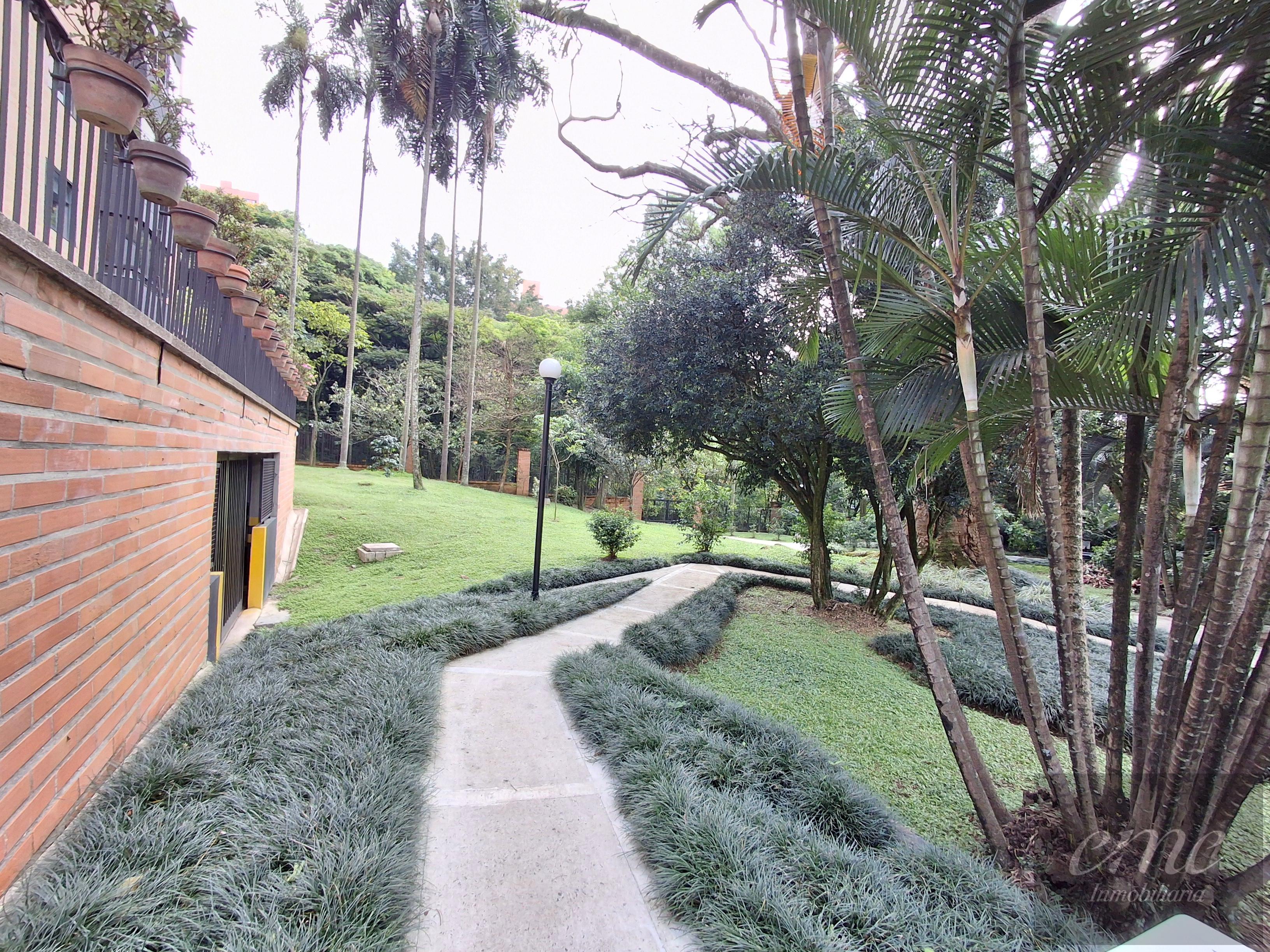 Apartamento en arriendo en La Florida, Medellín · foto 24 de 24